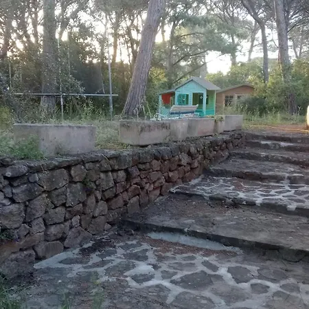 Villa L'esbadaia *